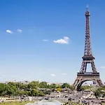 Cozy 1-bedroom With Amenities Near Iconic Montmartre Neighbourhood 아파트 *