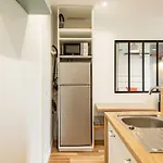아파트 Cozy 1-bedroom With Amenities Near Iconic Montmartre Neighbourhood 파리