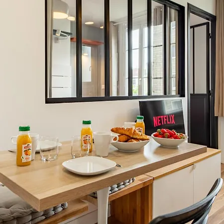 Cozy 1-bedroom With Amenities Near Iconic Montmartre Neighbourhood Apartment *