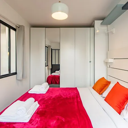 Cozy 1-bedroom With Amenities Near Iconic Montmartre Neighbourhood *